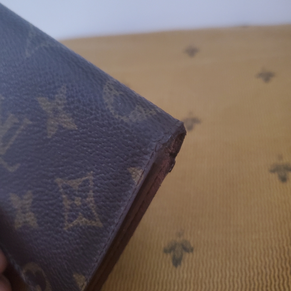 Louis Vuitton Cardcase - Picture 5 of 7